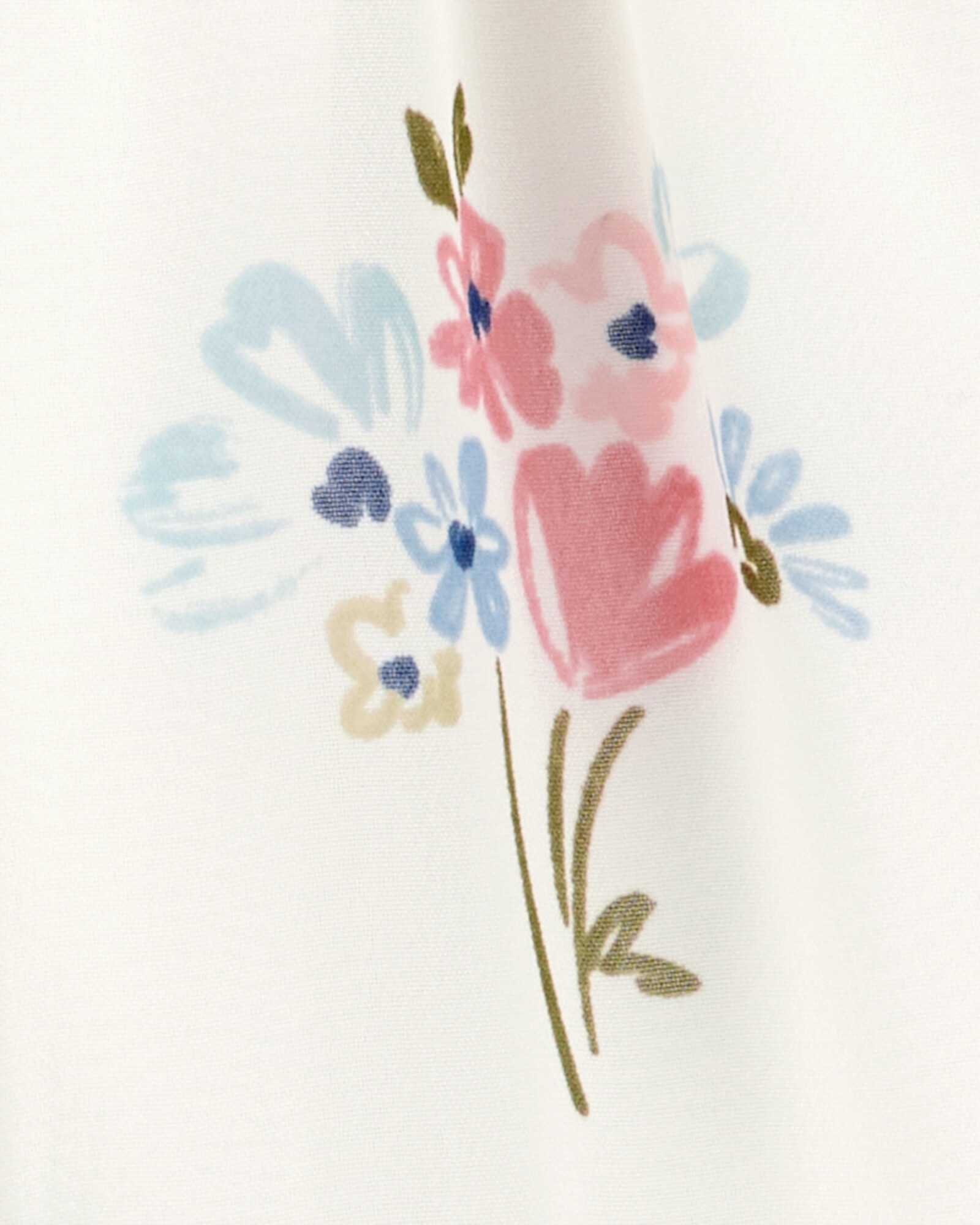 Vestido de crepé, escalonado, diseño floral Vestido de crepé, escalonado, diseño floral