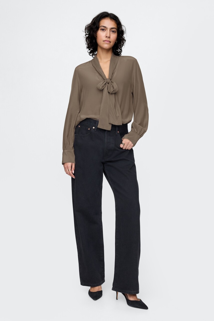 Blusa Con Moña Mujer Plymouth Rock