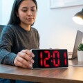 Reloj Digital Led A Pilas o USB Con Calendario y temperatura Rojo