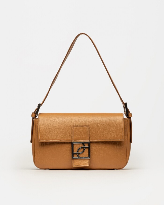 Cartera al hombro Signature en cuero graneado Cuoio