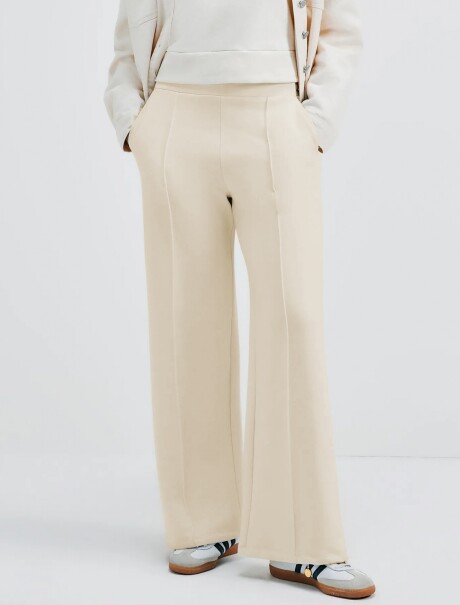 PANTALÓN BÁSICO CON BOLSILLO BEIGE