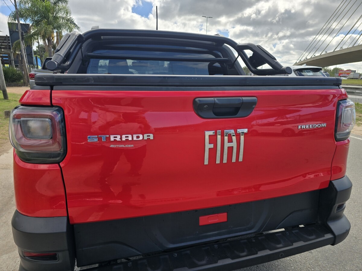 Fiat Strada Freedom 2025 EXCELENTE ESTADO |Permuta/ Financia Fiat Strada Freedom 2025 EXCELENTE ESTADO |Permuta/ Financia