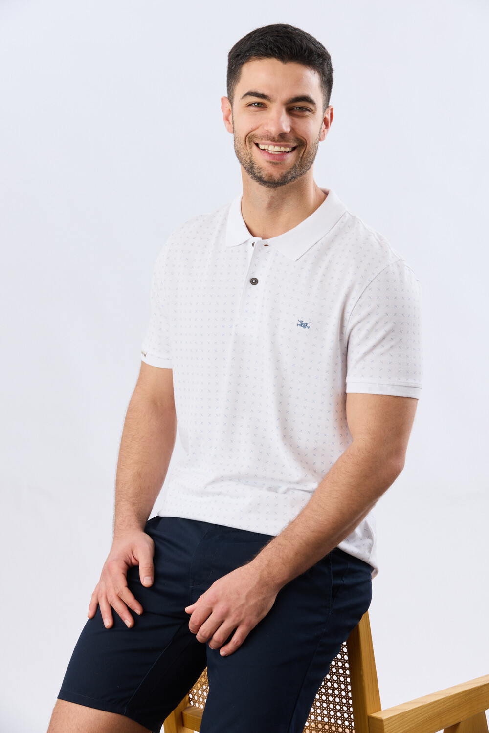 REMERA POLO ESTAMPADA PIQUÉ Blanco