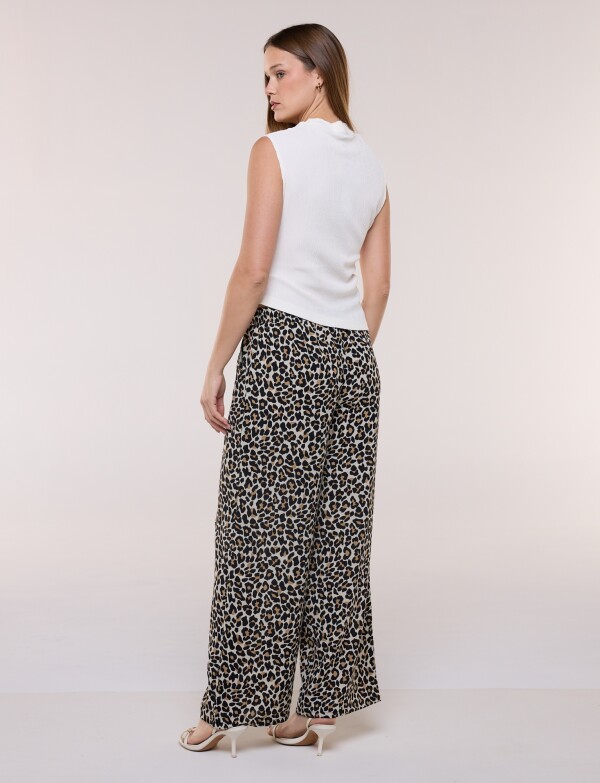 Blusa Con Hebilla CRUDO