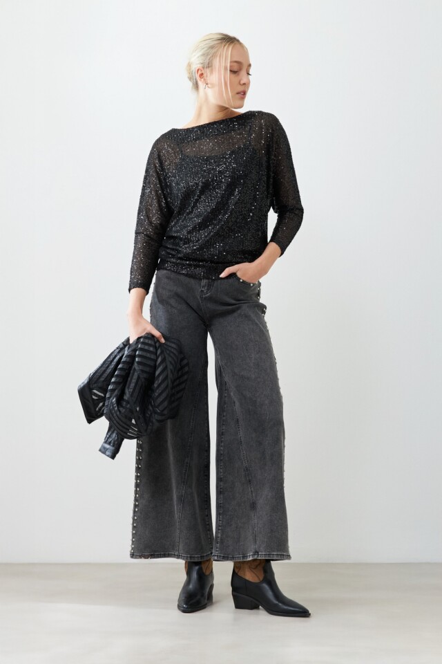 Blusa lentejuelas manga dollman negro