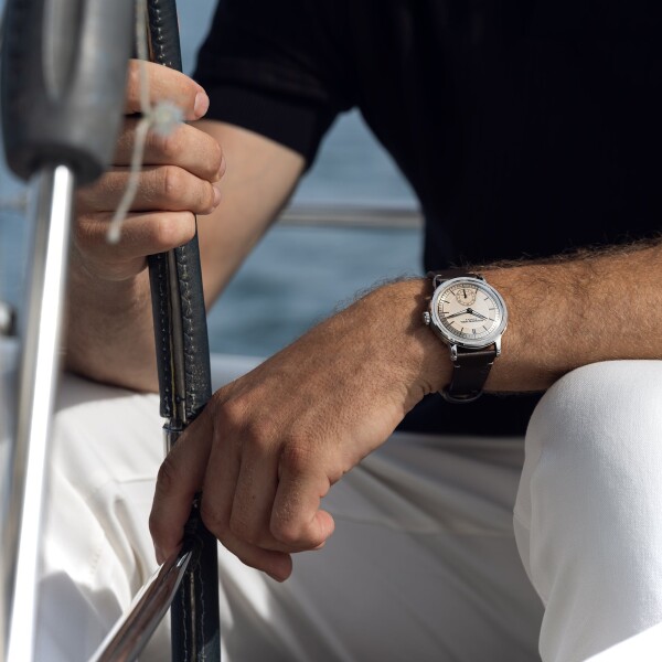 Reloj RAYMOND WEIL Millesime Small Seconds Automático con correa marrón y esfera champagne Reloj RAYMOND WEIL Millesime Small Seconds Automático con correa marrón y esfera champagne