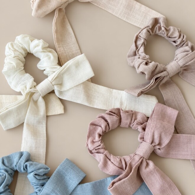 Moña Lazo Scrunchie Rosa
