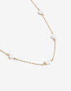 Collares Largos Canutillos Collar Con Charm Floral - Dorado