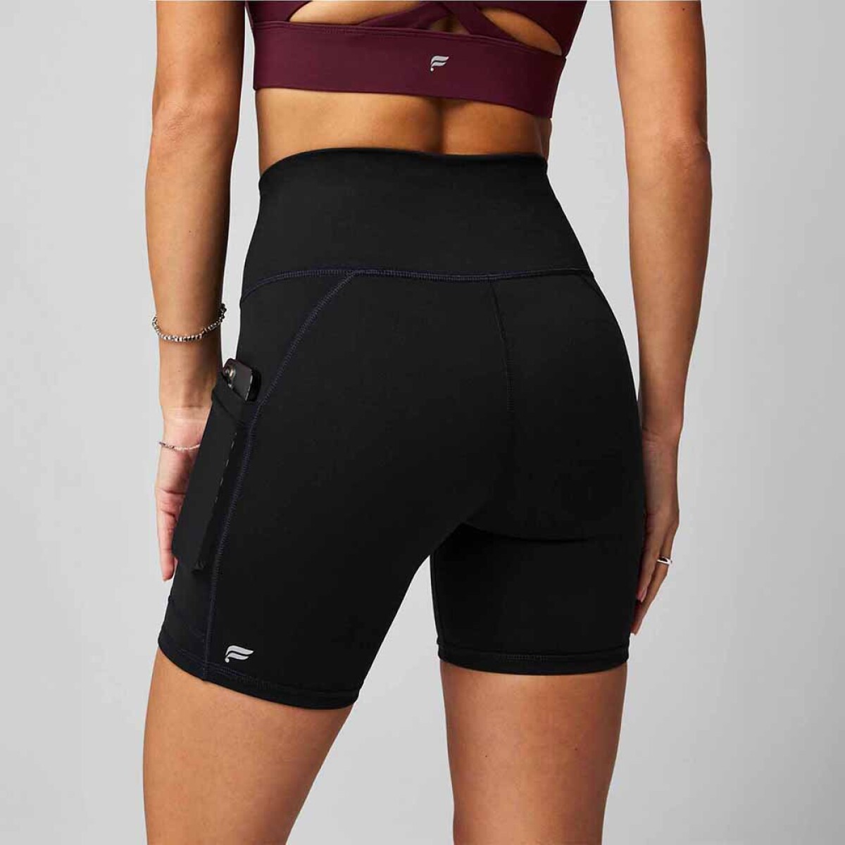 Short On-The-Go PowerHold High-Waisted 6" Mujer 