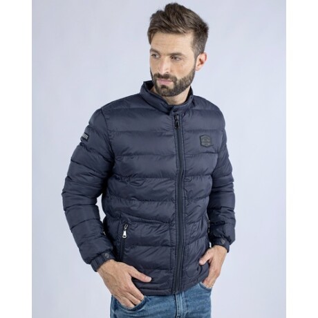 Campera de nylon para hombre sin capucha UFO Phantom Negra Campera de nylon para hombre sin capucha UFO Phantom Negra
