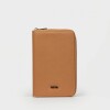 Billetera Travel en Efecto Cuero Saffiano Camel