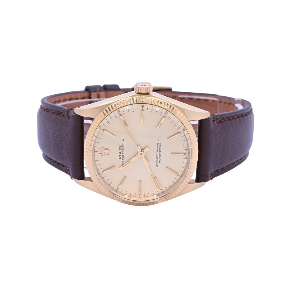 Rolex Oyster Perpetual 1005 oro 18k amarillo, 34 mm año 1965 brazalete de cuero marrón. Rolex Oyster Perpetual 1005 oro 18k amarillo, 34 mm año 1965 brazalete de cuero marrón.