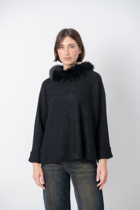 Sweater con cuello piel Negro