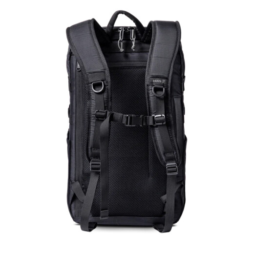 Mochila Roark Accomplice Mule 25 Lts - Negro Mochila Roark Accomplice Mule 25 Lts - Negro