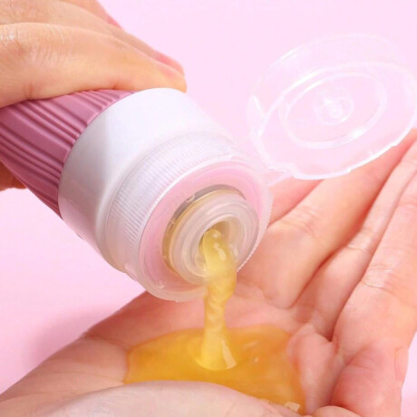 Set de 4 frasquitos de silicona para viaje Rosado