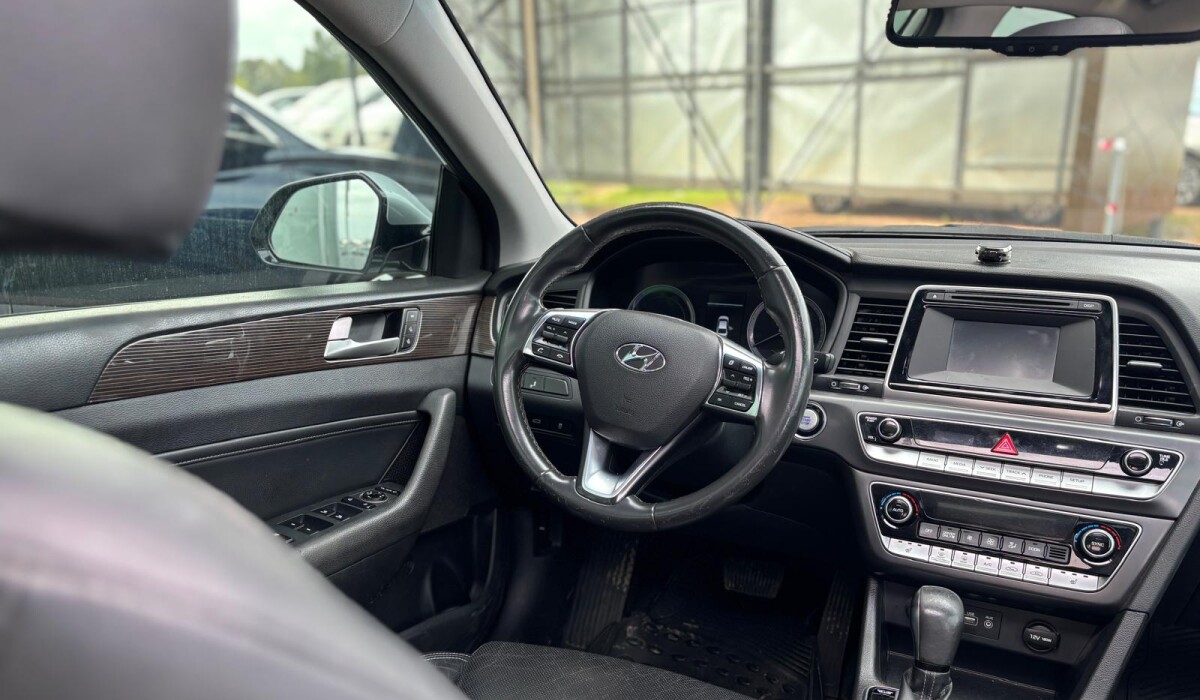 Hyundai Sonata Hybr 2,0 - 2018 Hyundai Sonata Hybr 2,0 - 2018