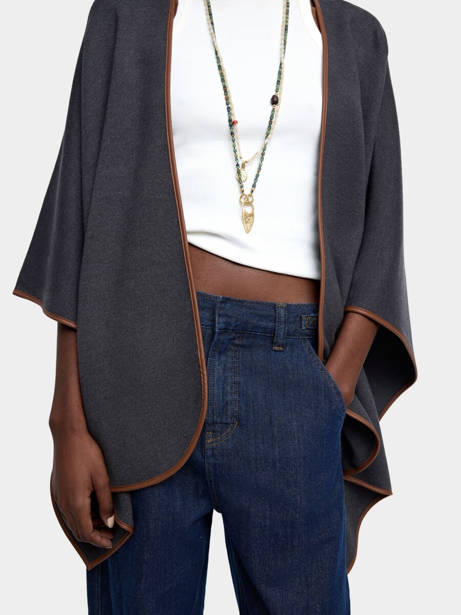 Poncho De Punto Con Detalle De Costura gris