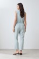 Pantalón de lino con efecto desflecado verde agua