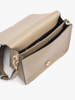 Bolso Bandolera Con Textura Y Solapa taupe