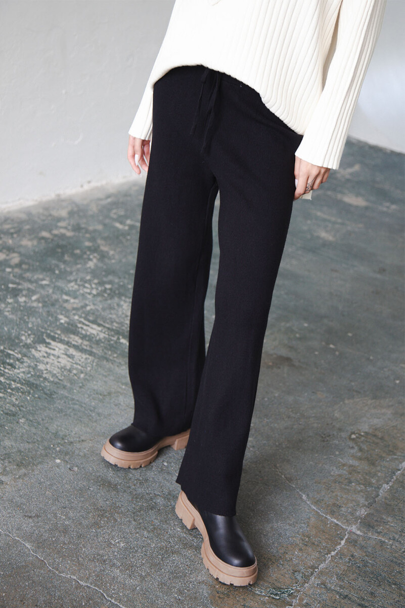 PANTALON TEJIDO WIN - NEGRO 