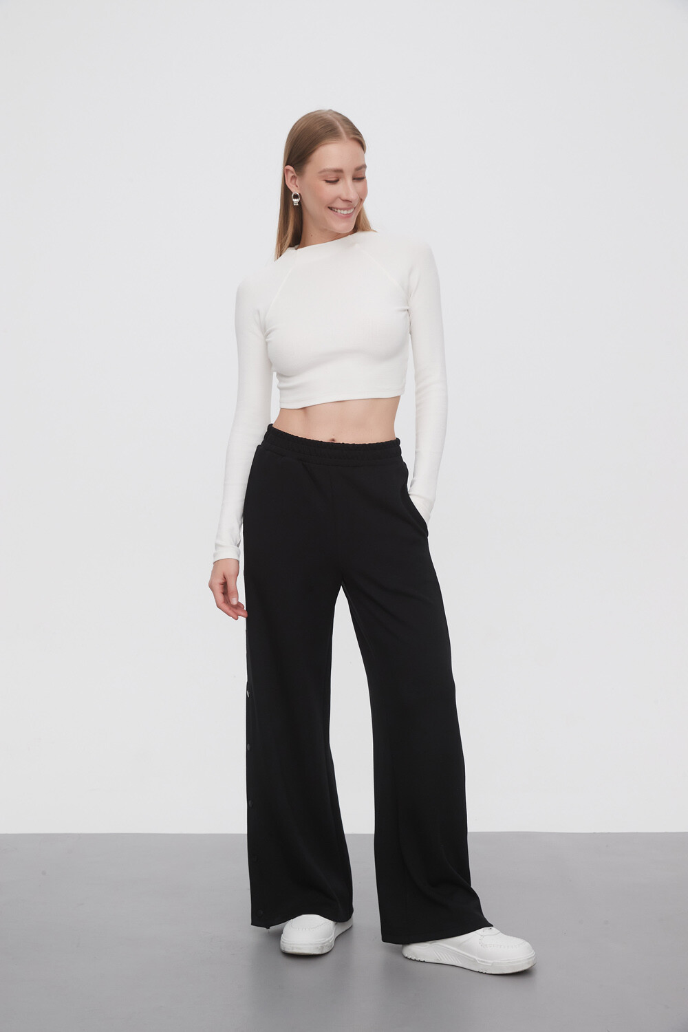 Pantalon Deportivo Cincer Negro
