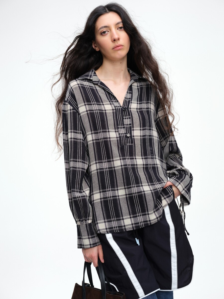 CAMISA ESPALDA ENCAJE 