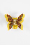 Broche mariposa acrílico mostaza