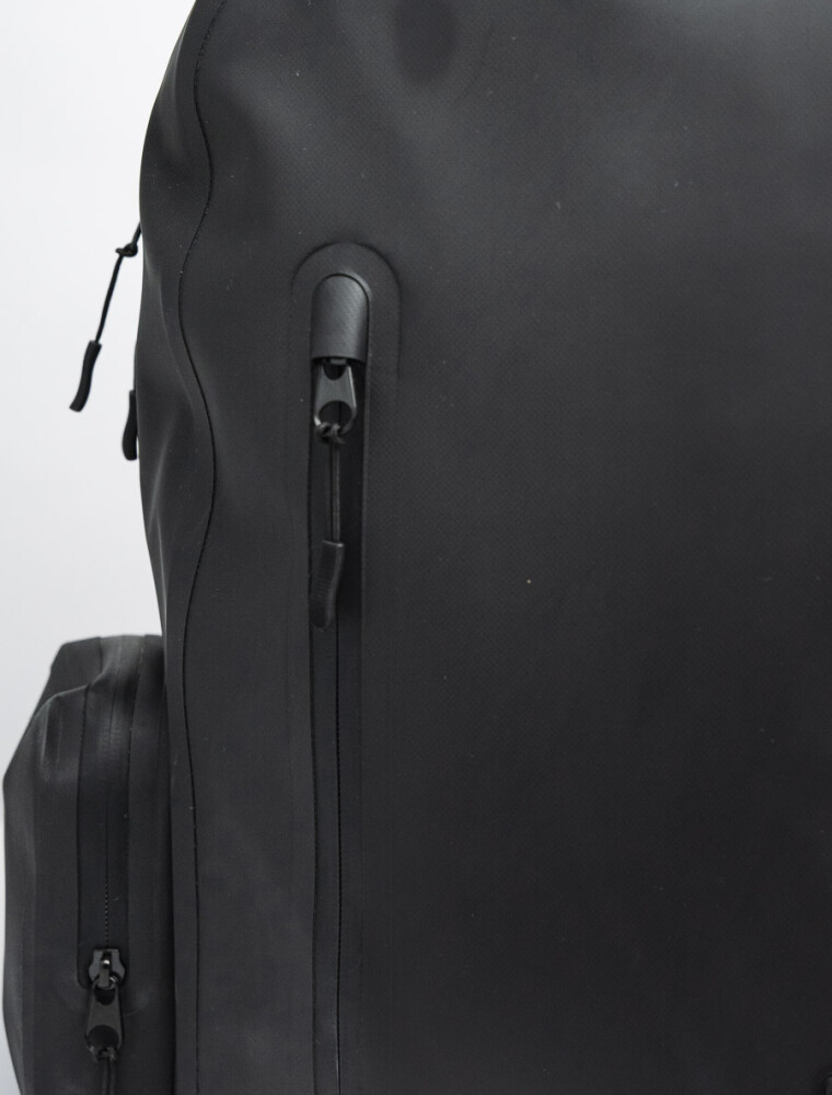 Mochila Forum Daily Negro