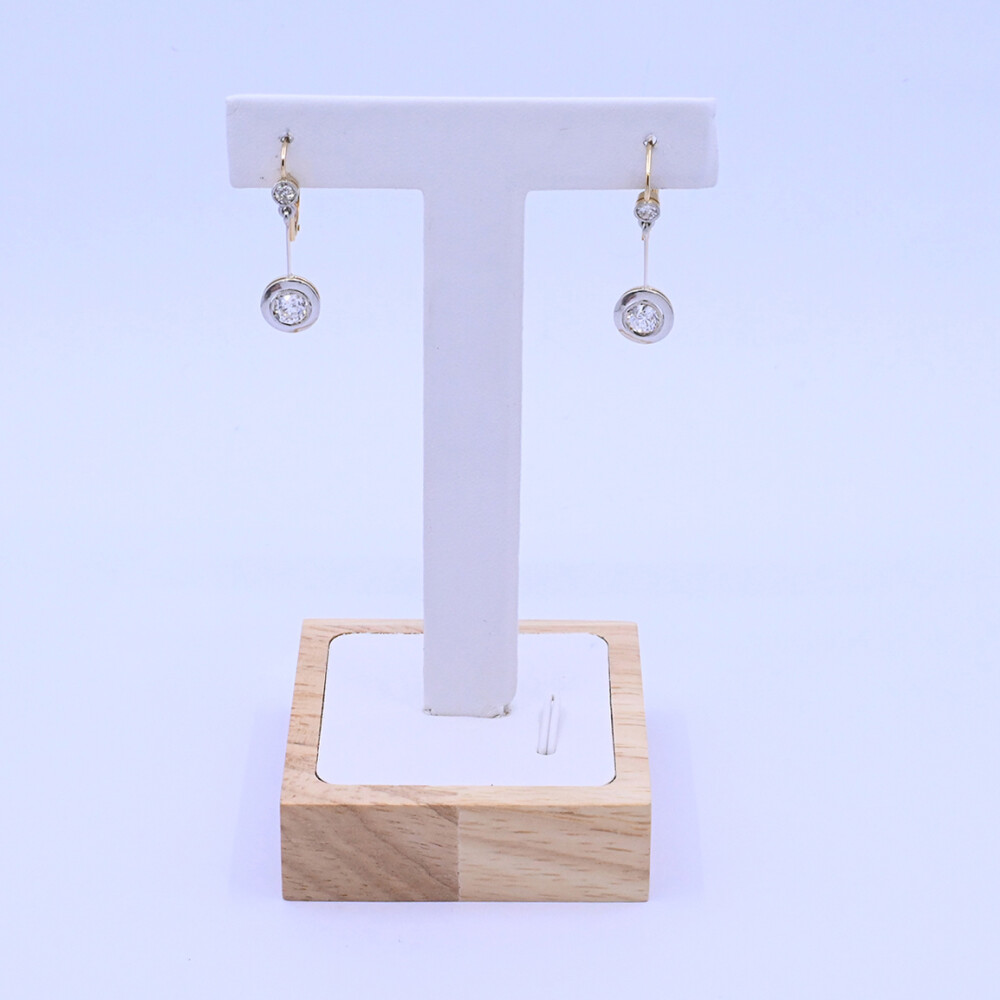 Caravanas antiguas oro 18k 2 tonos con brillantes. Caravanas antiguas oro 18k 2 tonos con brillantes.