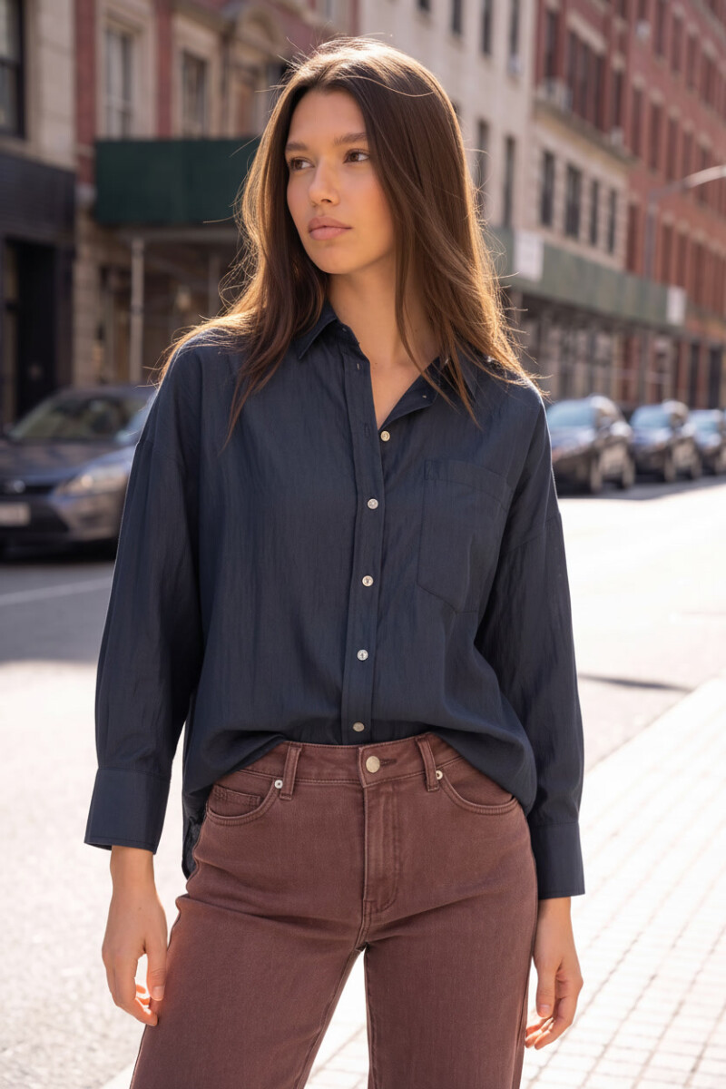 Camisa Con Bolsillo Delantero Denim