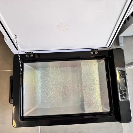 ONSERVADORA TERMOELECTRICA 30 LTS 12V-24V-220V ONSERVADORA TERMOELECTRICA 30 LTS 12V-24V-220V