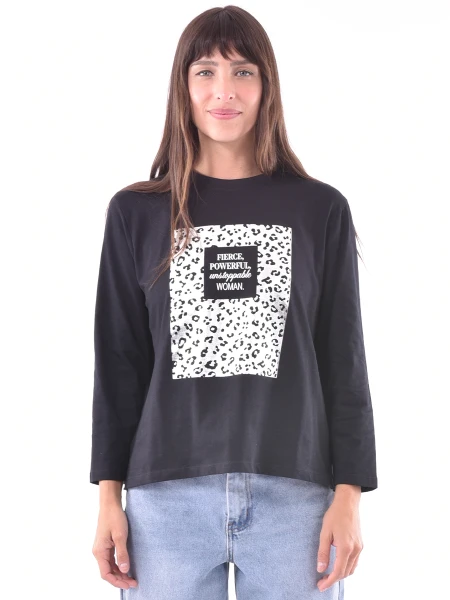 REMERA UPSALA VARIANTE 3