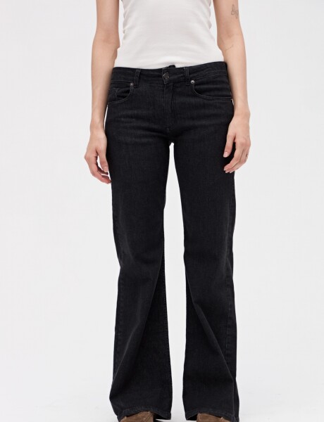 Jean Giodi Black II I26