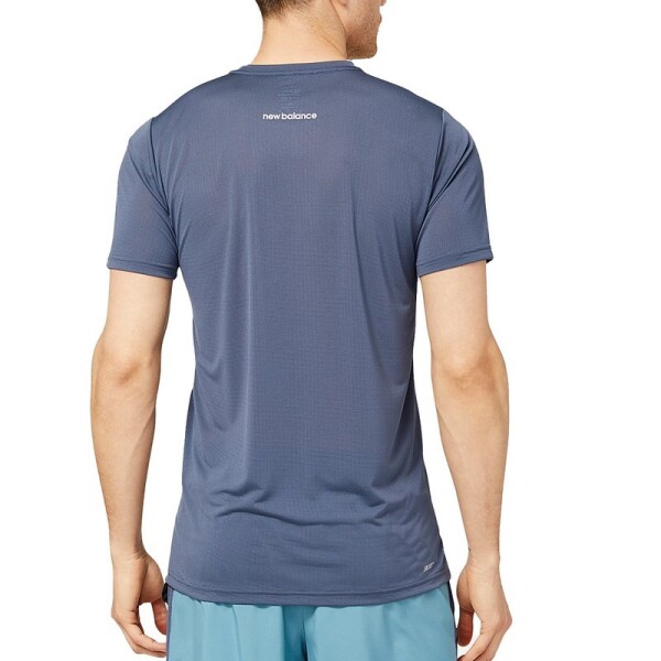 Remera New Balance Accelerate Azul