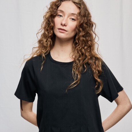 REMERA KAIA Negro