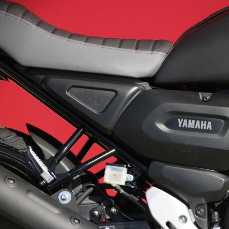 Yamaha FZX Negro