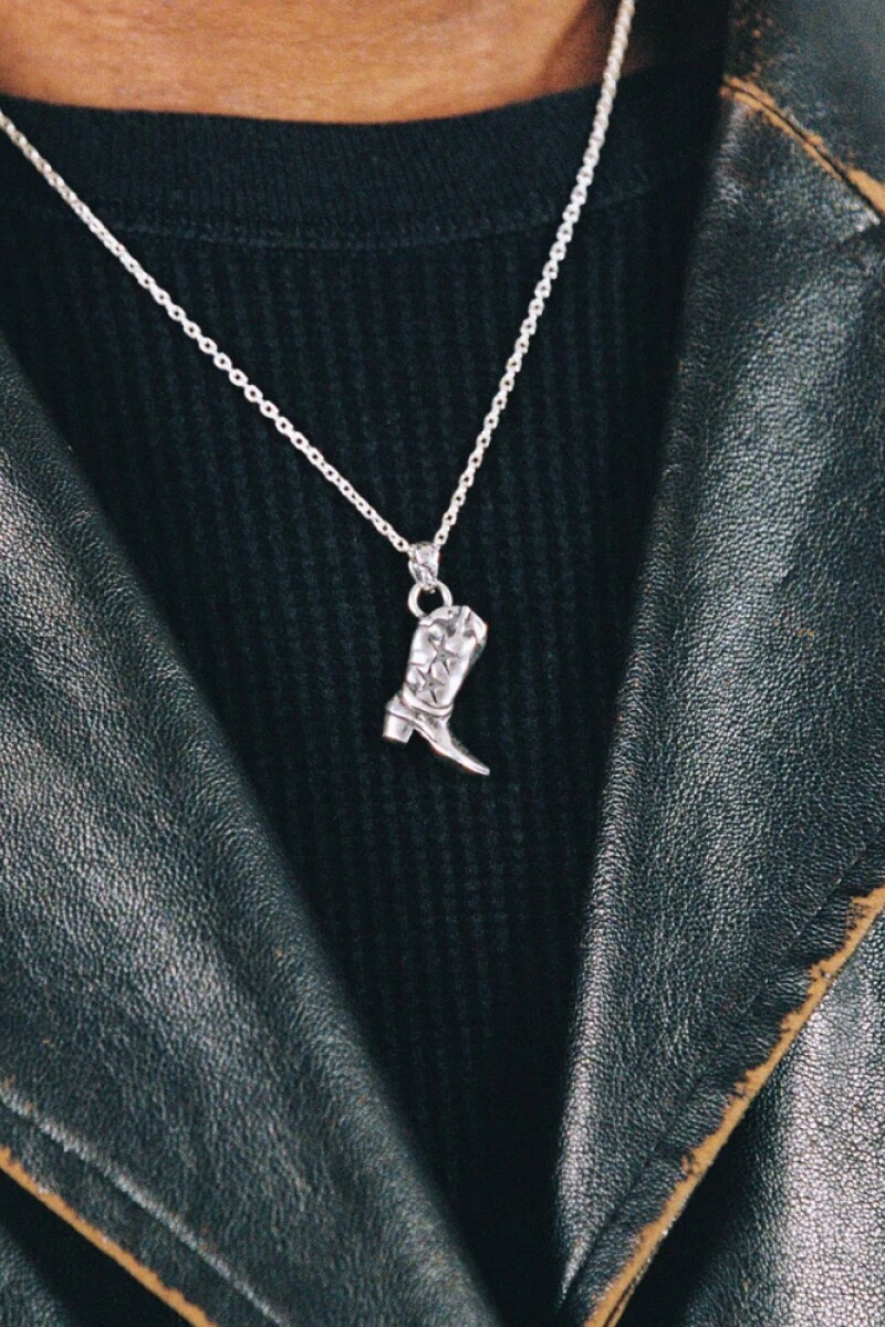 Boot Necklace Plata