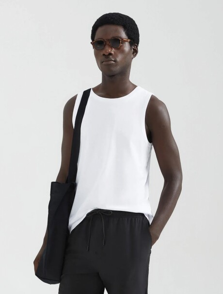 MUSCULOSA BÁSICA MASCULINA BLANCO