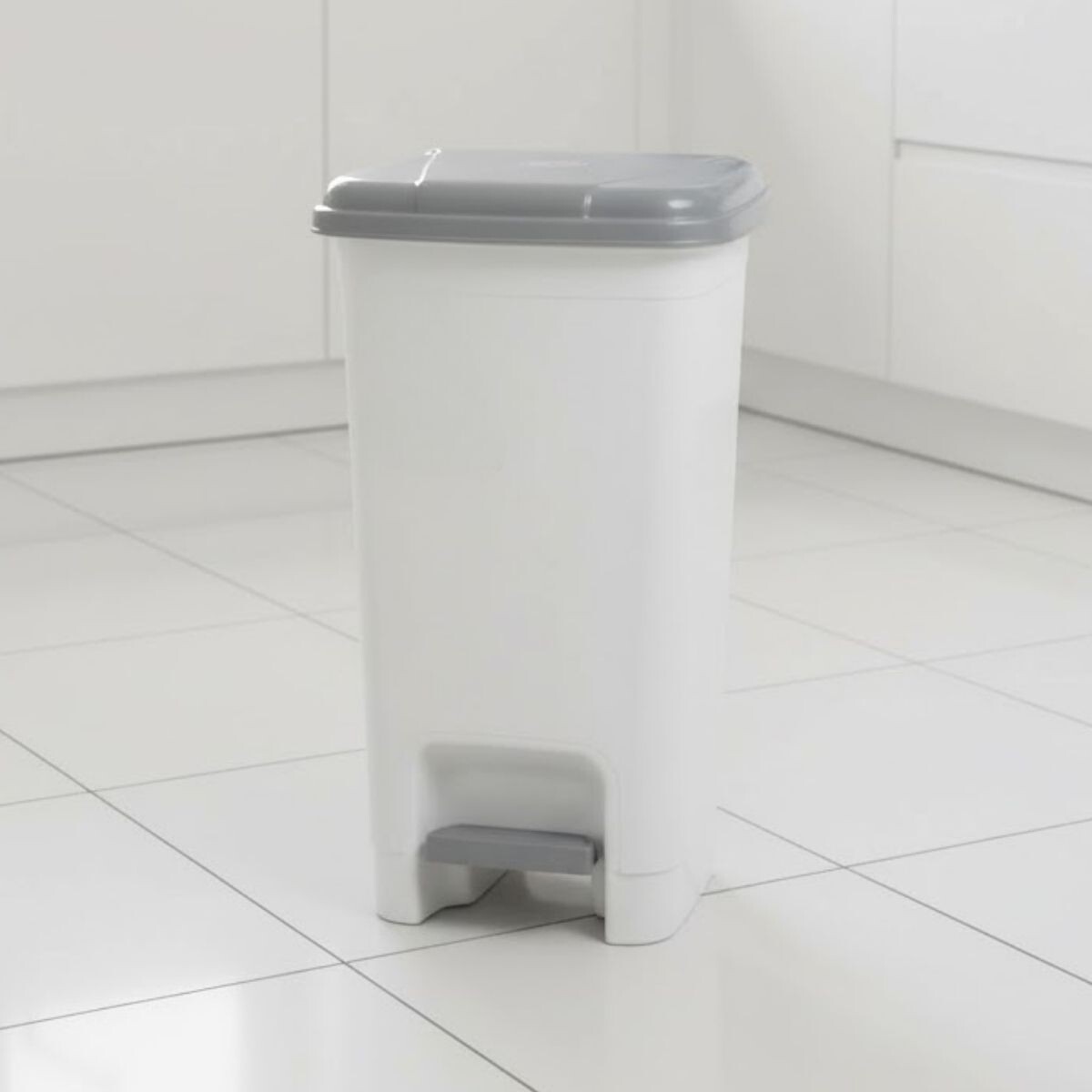 Tarro de residuos 15L con pedal - BLANCO 