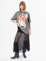 REMERA FASHION CRUELLA GRIS CLARO