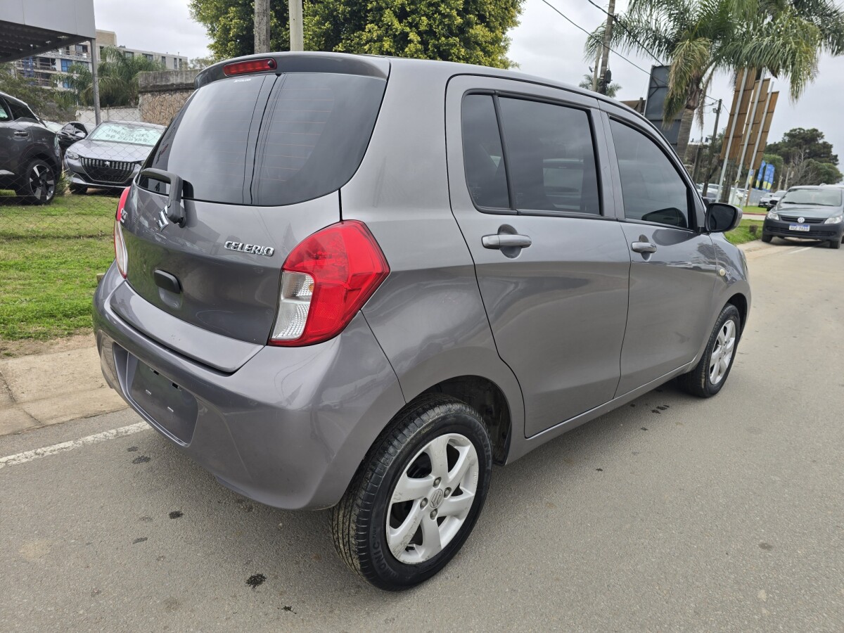 Suzuki Celerio GL 2020 EXCELENTE ESTADO! |Permuta / Financia Suzuki Celerio GL 2020 EXCELENTE ESTADO! |Permuta / Financia