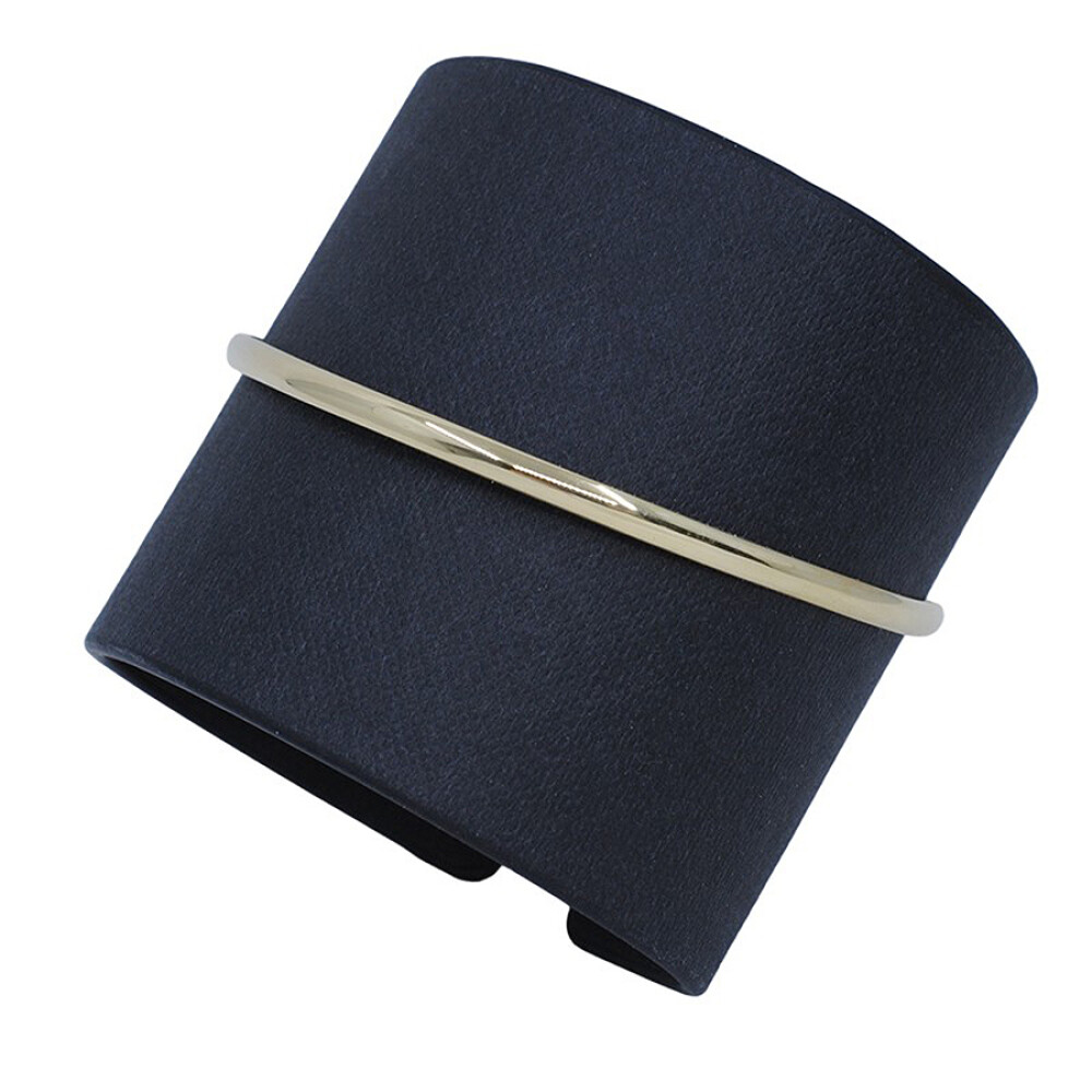 Pulsera Esclava Bombe En Oro 18K. Diametro 5,5 Cm Pulsera Esclava Bombe En Oro 18K. Diametro 5,5 Cm