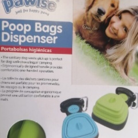 PAWISE - HANDY POOP WAG DISPENSER W/ 3 ROLLS BAG Pawise - Handy Poop Wag Dispenser W/ 3 Rolls Bag