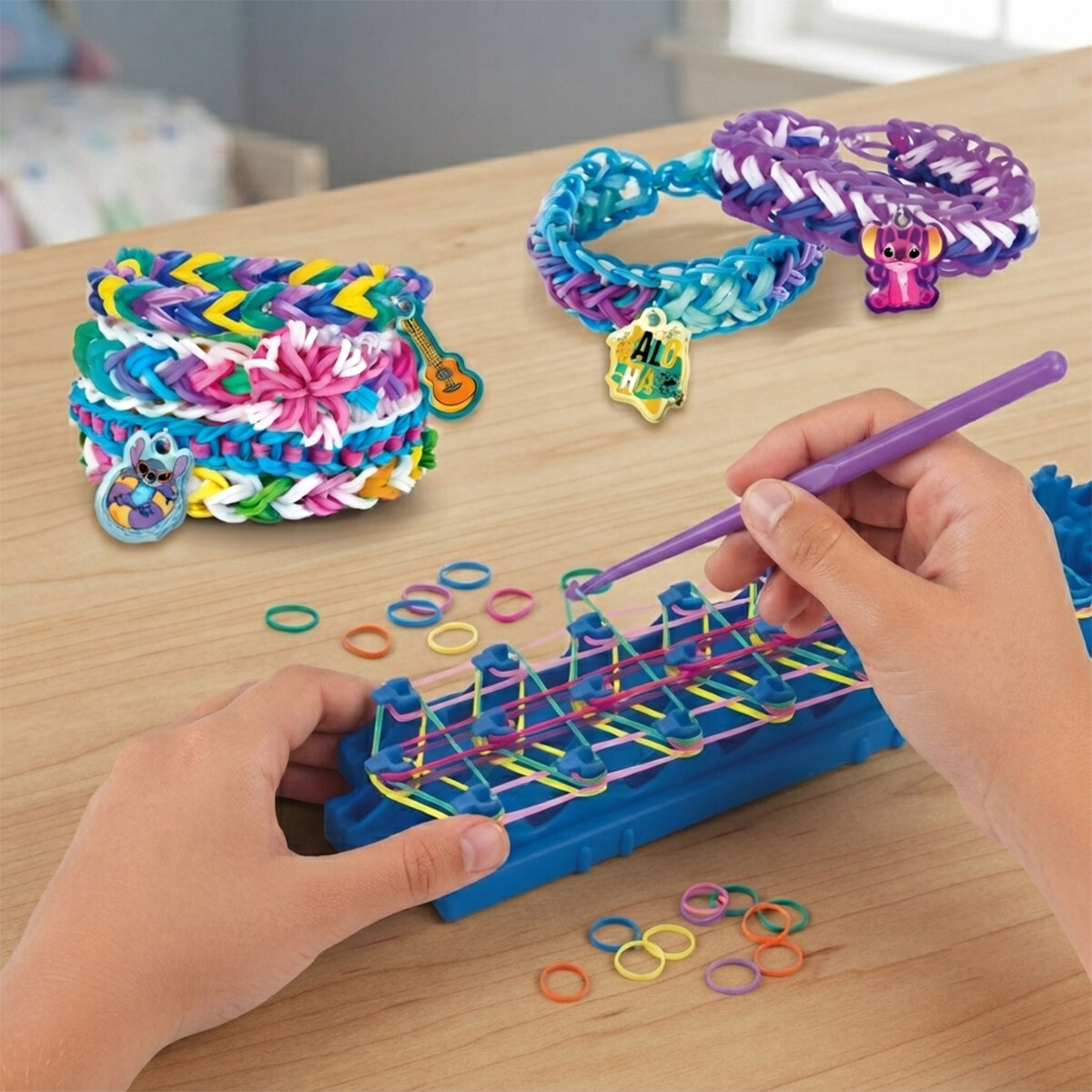 Kit de Pulseras Elásticas para Tejer Stitch Lexibook 