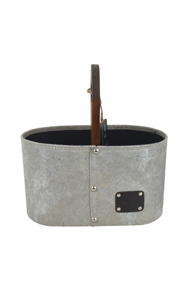 Matera Artesanal de Cuero con Detalles Metalizados Beige con plateado