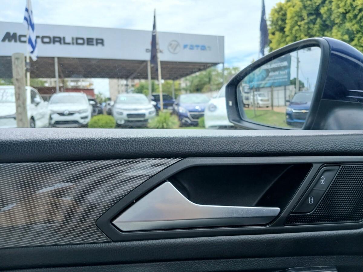 Volkswagen Tiguan 1.4 EXCELENTE ESTADO! | Permuta / Financia Volkswagen Tiguan 1.4 EXCELENTE ESTADO! | Permuta / Financia