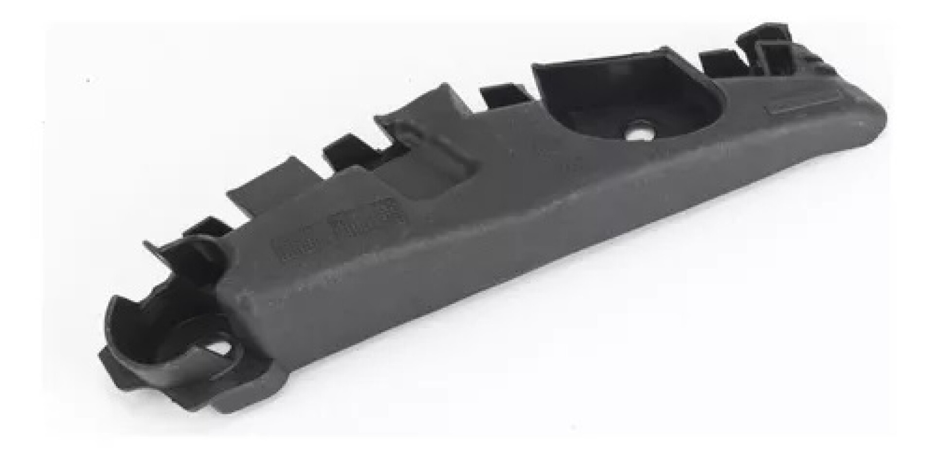 SOPORTE GUIA LATERAL DERECHO DE PARAGOLPE AMAROK 17 