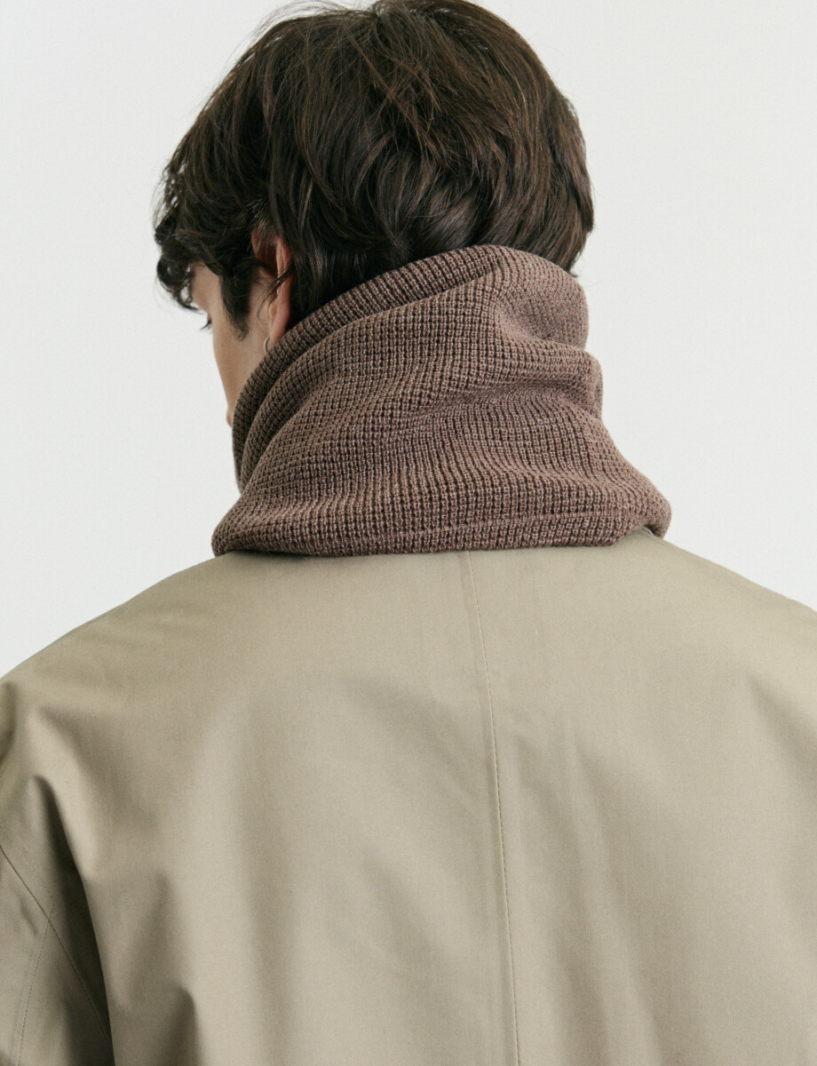 700518 CUELLO HARRY Tostado