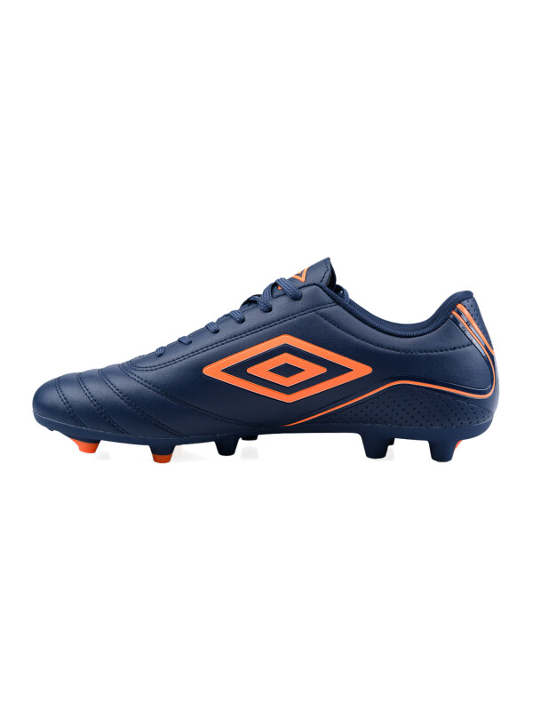 Calzado Classico III HG Umbro Hombre 018