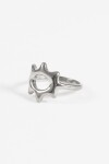 Anillo estrella hueco acero plateado